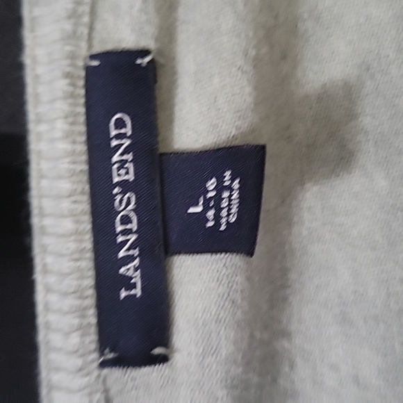 Land's End Button Up Cardigan - Picture 2 of 6